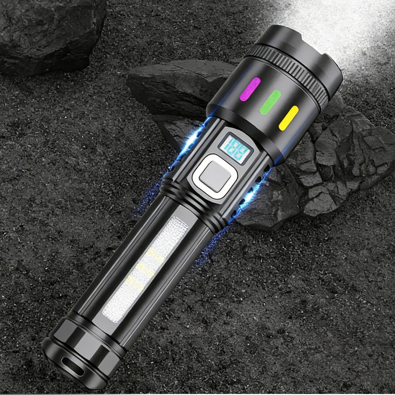 LED-ficklampa med digital display och zoom
