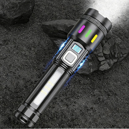 LED-ficklampa med digital display och zoom