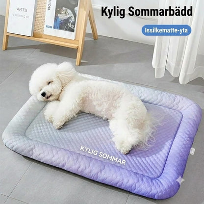 Kylmatta i issilke för hund och katt